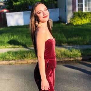 Meet your Posher, Marissa